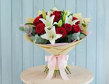Букет цветов из:  Лилии и Розы в Электростали