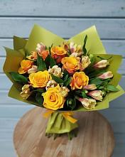 Букет цветов из:  Альстромерии и Розы в Электростали