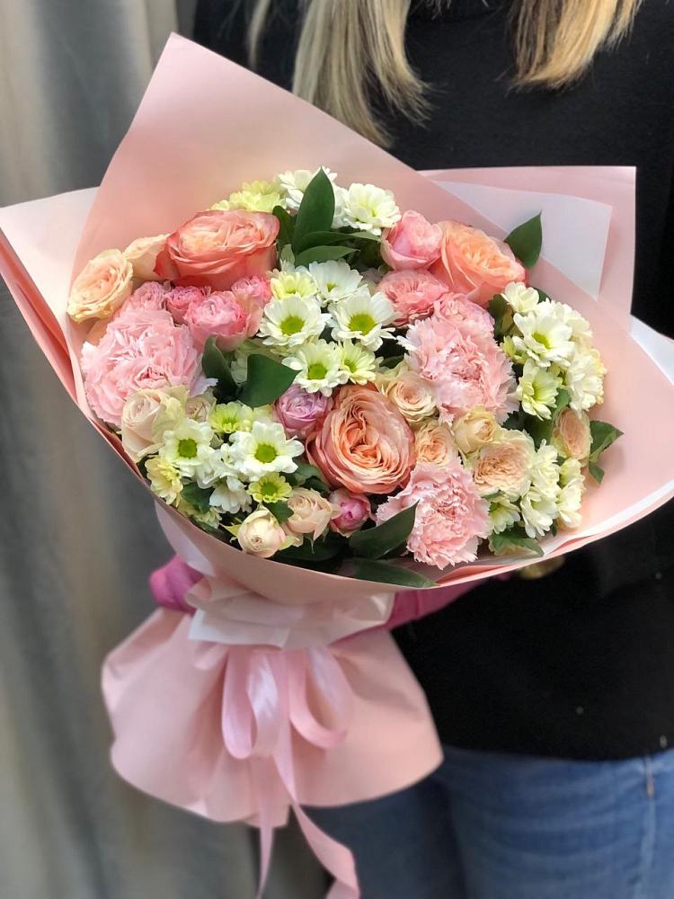 Букет цветов из: Гвоздики, Розы и Хризантемы в Электростали