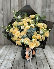 Букет цветов из:  Розы и Лизиантусы в Электростали