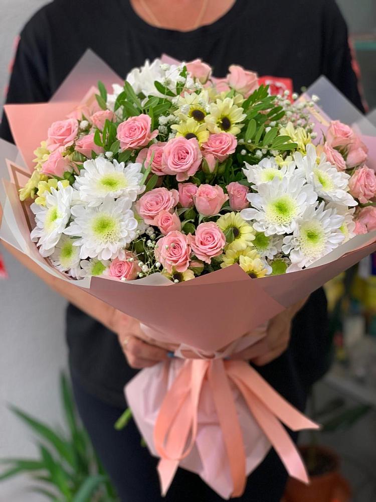 Букет цветов из: Розы и Хризантемы в Электростали