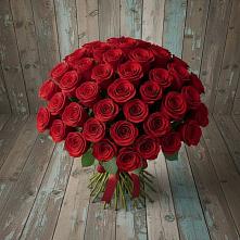 Букет 55 Красных роз Фридом #REPLACE_PRED# Электростали