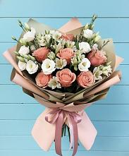 Букет цветов из:  Розы, Альстромерии и Лизиантусы в Электростали