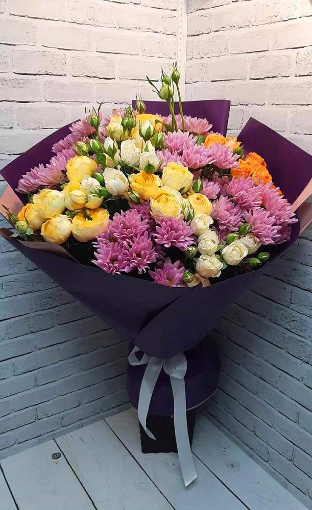 Букет цветов из: Хризантемы и Розы в Электростали