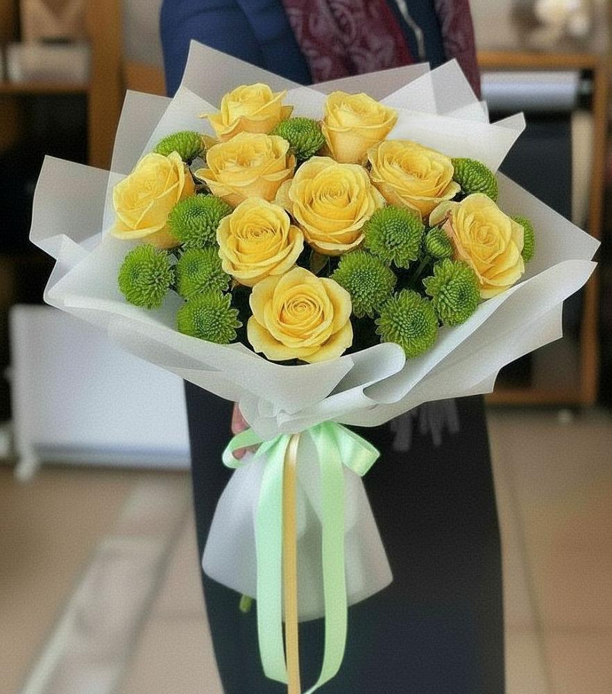 Букет цветов из: Хризантемы и Розы в Электростали