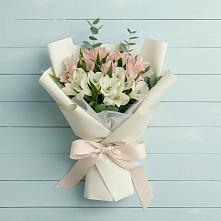 Букет цветов из:  Альстромерии в Электростали