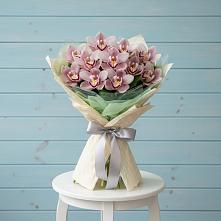 Букет цветов из:  Орхидеи и Розы в Электростали