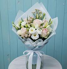 Букет цветов из:  Розы и Лизиантусы в Электростали