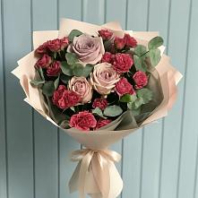 Букет цветов из:  Гвоздики и Розы #REPLACE_PRED# Электростали