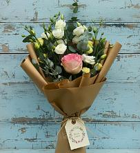 Букет цветов из:  Розы и Лизиантусы в Электростали