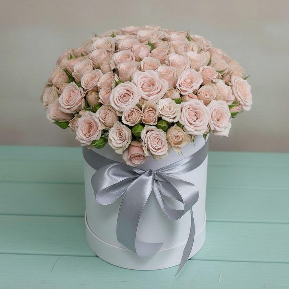 Цветочная композиция из Розы в шляпной коробке в Электростали